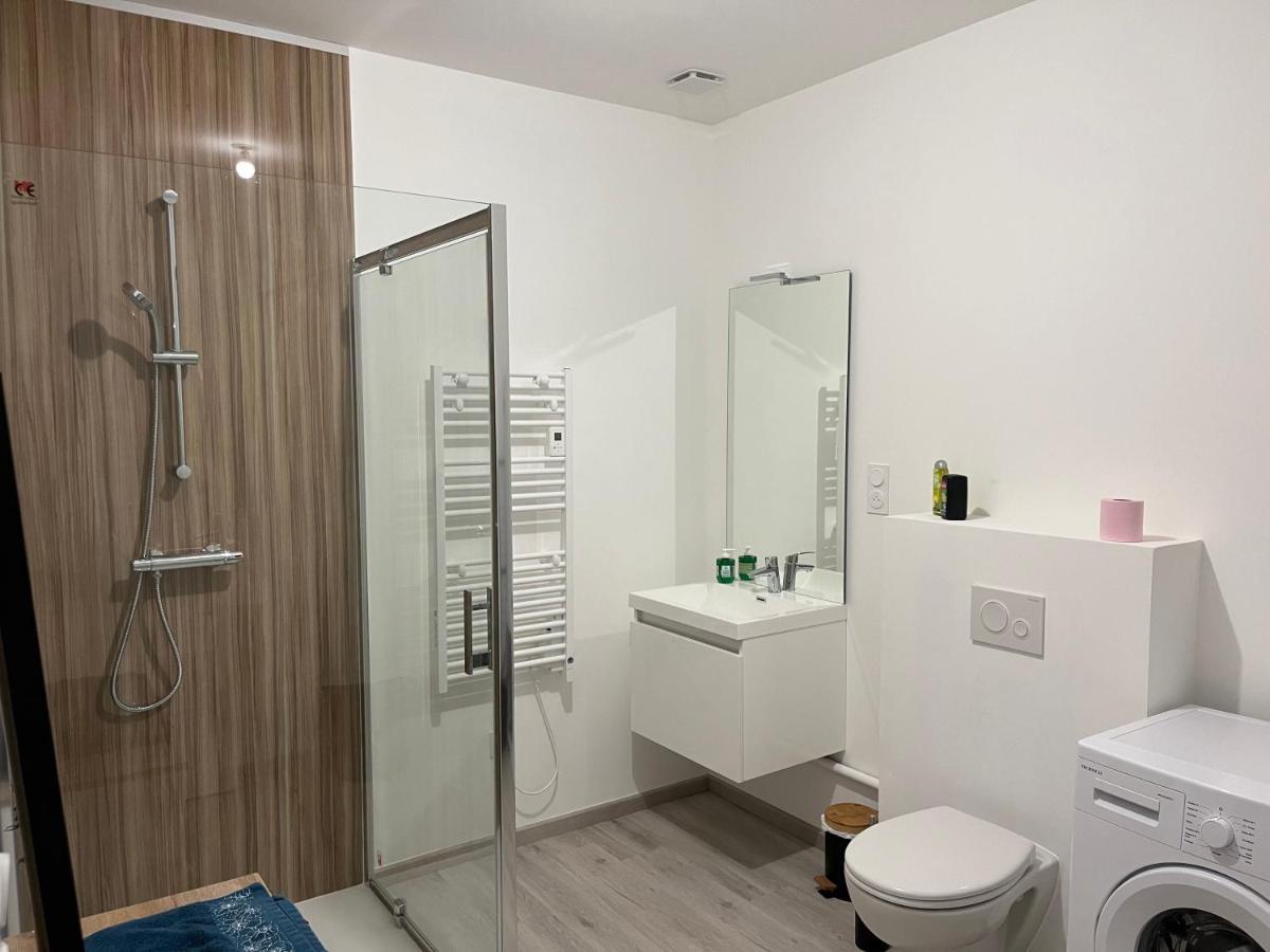 Ferienwohnung Le Mendes Évron Exterior foto